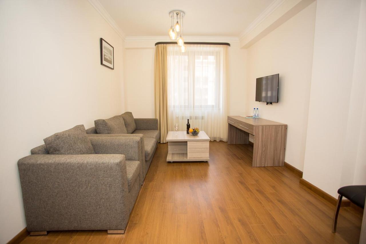Welcome Yerevan Apartments Esterno foto