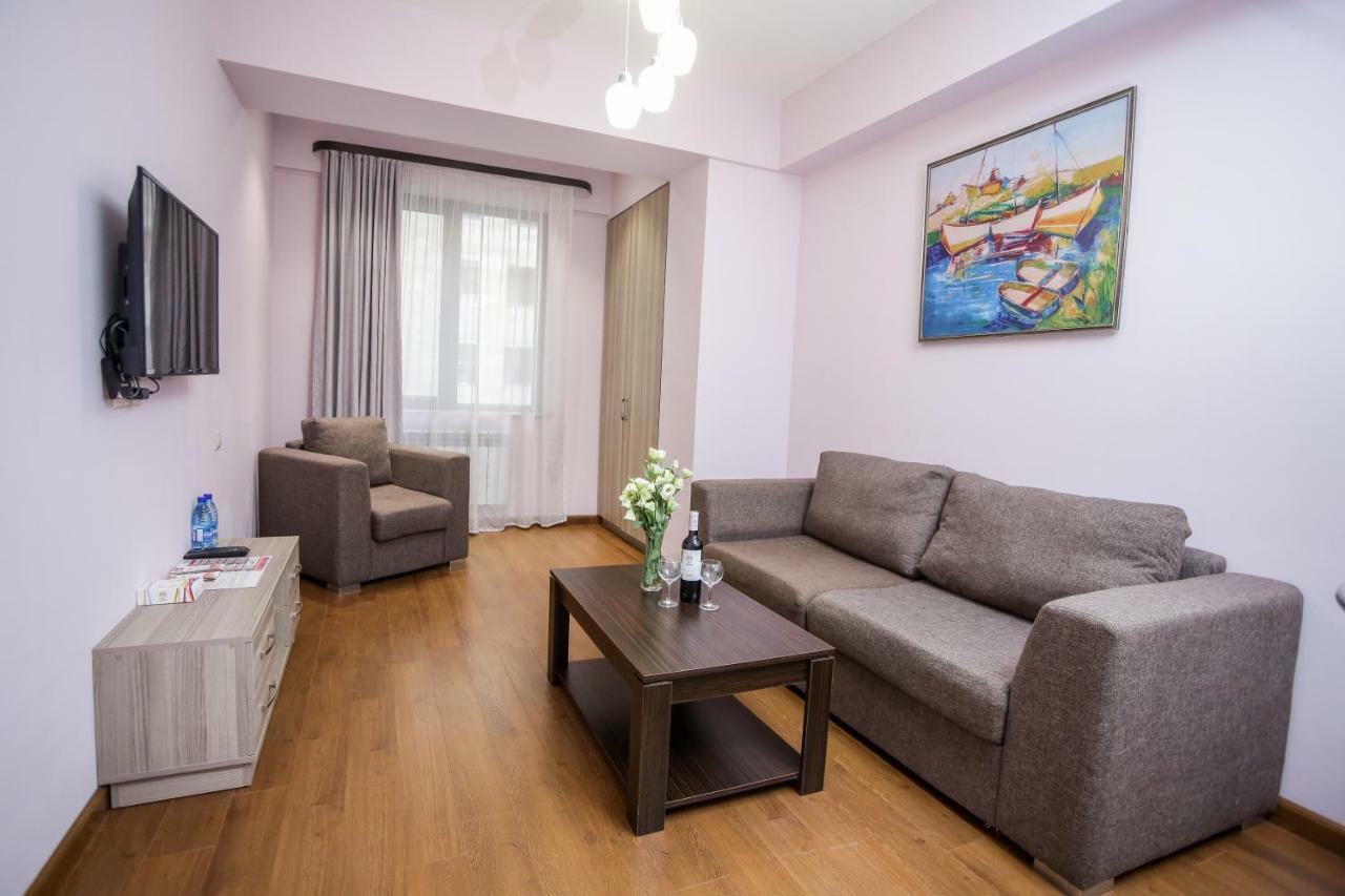 Welcome Yerevan Apartments Esterno foto